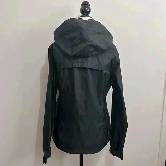 ⭐️Final  sale - Colombia Switchback™ III Jacket size M in Black - Picture 3 of 4